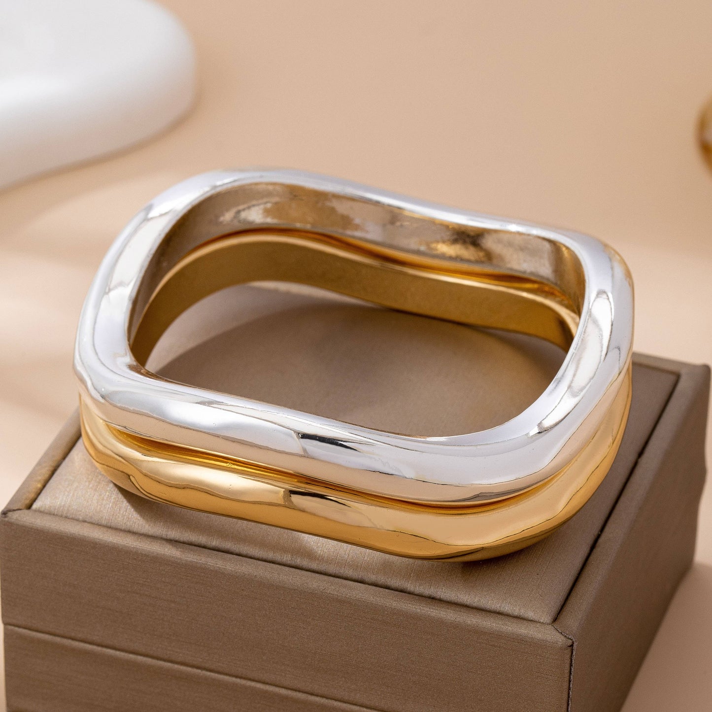 Two-Tone Waivy Tube Bangle Duo