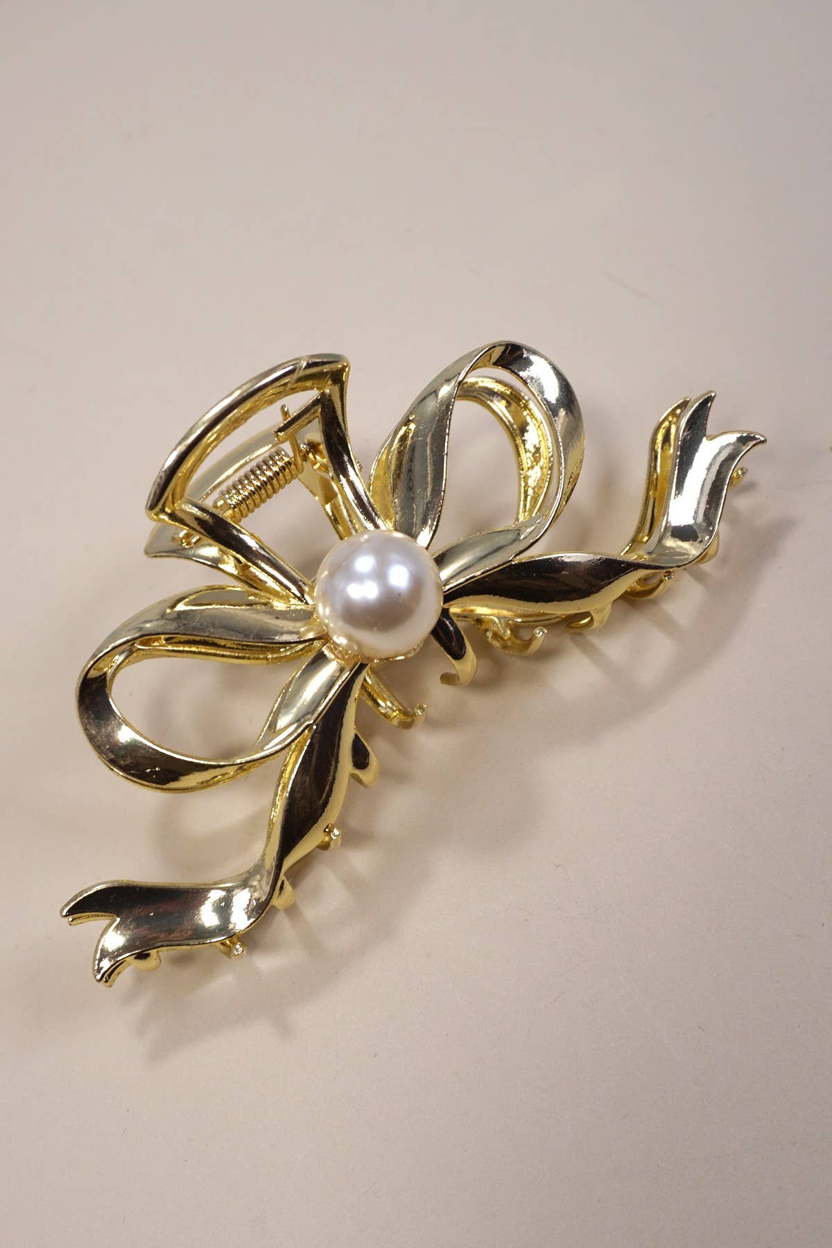 Pearl Bow Extra-Large Hair Claw Clip
