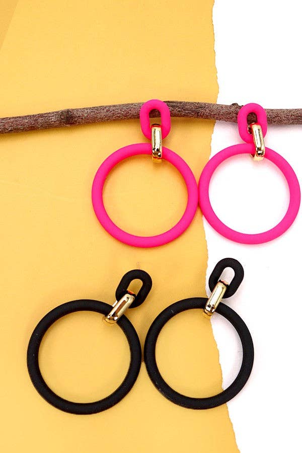 MATTE CIRCLE LINK DROP EARRINGS