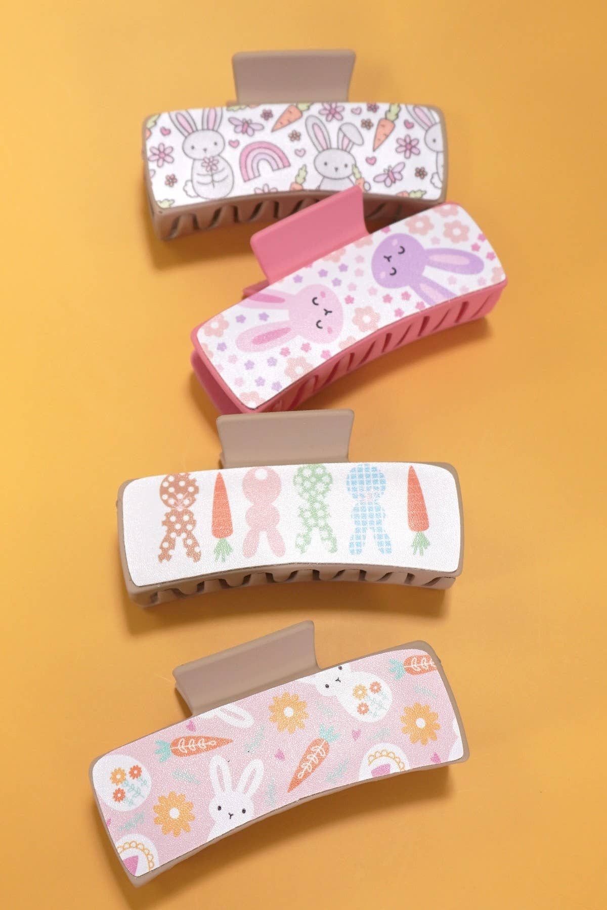 JUMBO FAUX LEATHER EASTER BUNNY HAIR CLAW