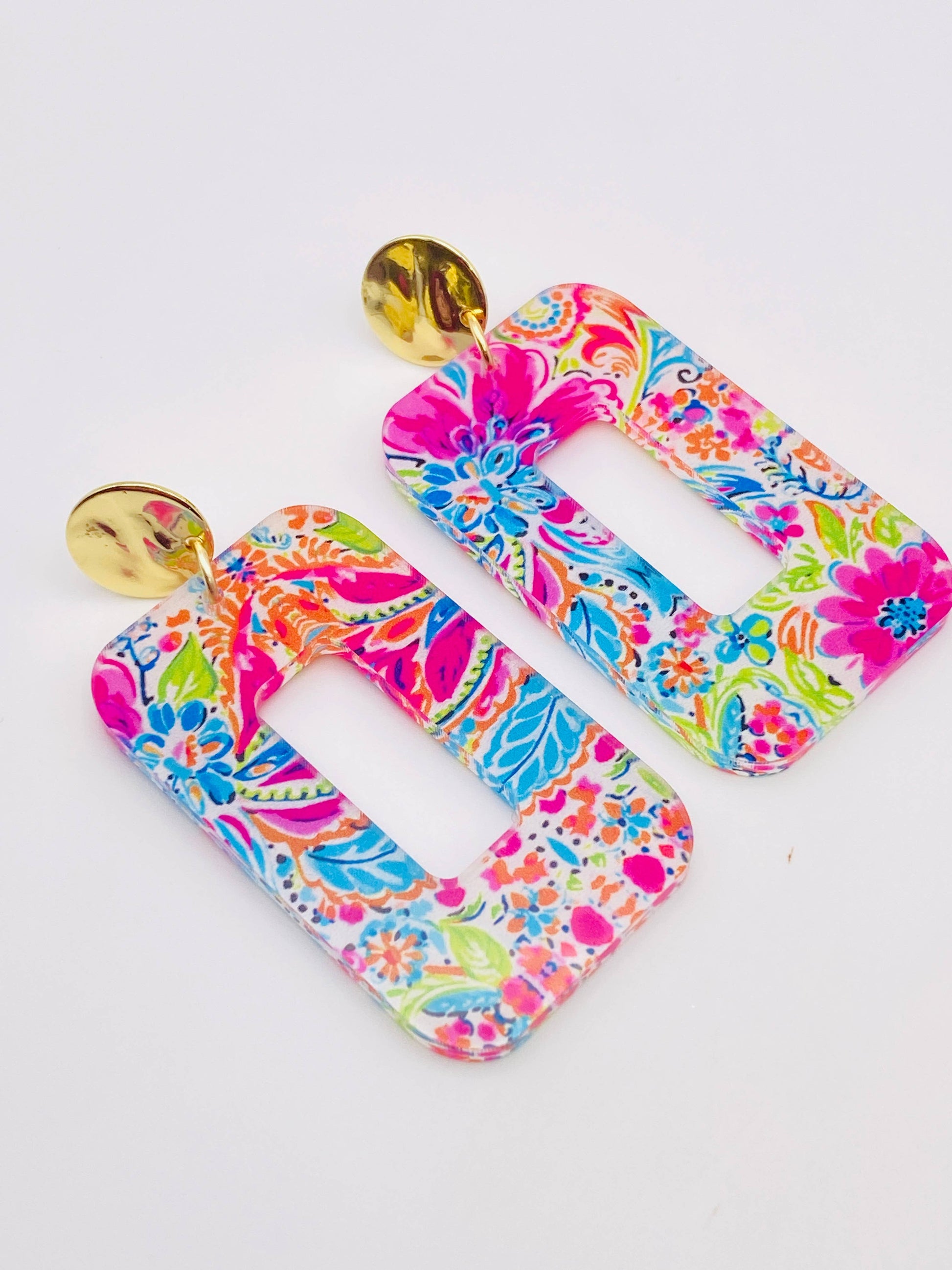 THE EVERYDAY ELEGANT  EARRINGS