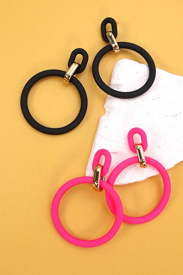 MATTE CIRCLE LINK DROP EARRINGS