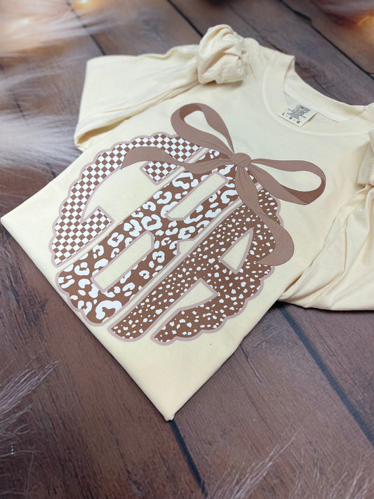 Neutral Era Circle Scalloped Monogrammed Apparel