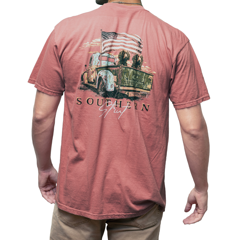 Mossy Oak Boykin Truck Nantucket Red Short-Sleeve T-Shirt: Nantucket Red